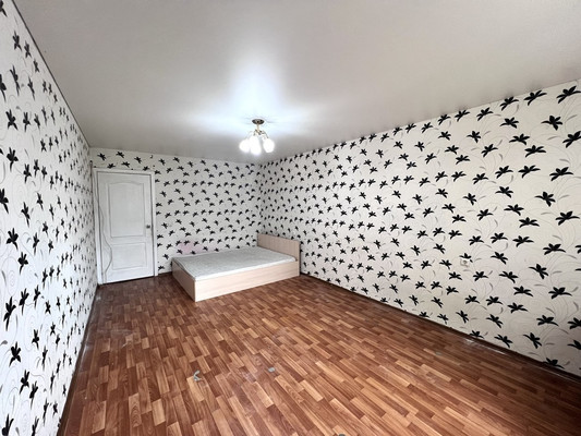 Продам двухкомнатную (2-комн.) квартиру, Тобольская ул, 7а, Новороссийск г