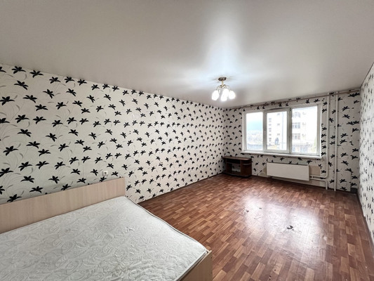 Продам двухкомнатную (2-комн.) квартиру, Тобольская ул, 7а, Новороссийск г