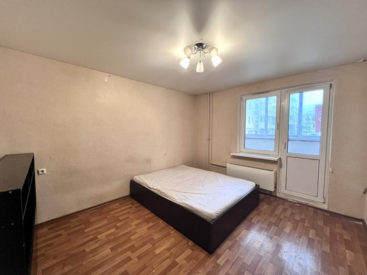 Продам двухкомнатную (2-комн.) квартиру, Тобольская ул, 7а, Новороссийск г