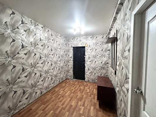 Продам двухкомнатную (2-комн.) квартиру, Тобольская ул, 7а, Новороссийск г