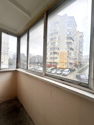 Продам двухкомнатную (2-комн.) квартиру, Тобольская ул, 7а, Новороссийск г