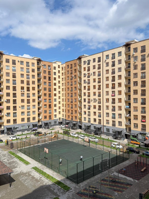 Продам трехкомнатную (3-комн.) квартиру, Шарданова ул, 52, Нальчик г
