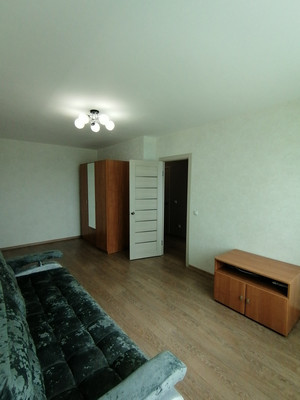 Сдам однокомнатную (1-комн.) квартиру, профессора Сороки ул, 13, Великий Новгород г