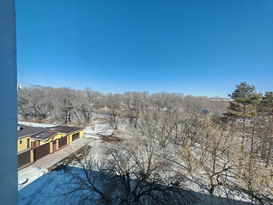 Продам трехкомнатную (3-комн.) квартиру, Ленина пр-кт, 18, Комсомольск-на-Амуре г