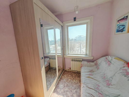 Продам трехкомнатную (3-комн.) квартиру, Хасановская ул, 65, Комсомольск-на-Амуре г