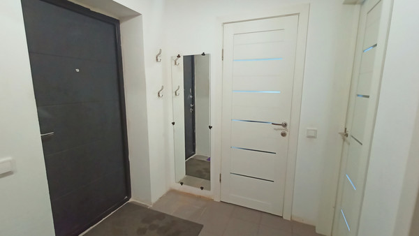 Продам однокомнатную (1-комн.) квартиру, Заречная ул, 3к1, Ханты-Мансийск г