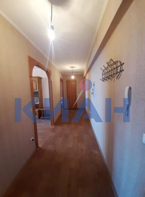 Продам двухкомнатную (2-комн.) квартиру, Почтовый пер, 7А, Емельяново пгт