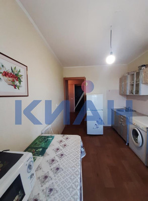 Продам двухкомнатную (2-комн.) квартиру, Почтовый пер, 7А, Емельяново пгт