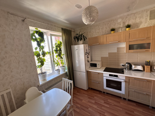 Продам однокомнатную (1-комн.) квартиру, Холмогорская ул, 4кБ, Пермь г