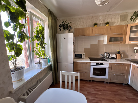 Продам однокомнатную (1-комн.) квартиру, Холмогорская ул, 4кБ, Пермь г