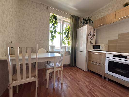 Продам однокомнатную (1-комн.) квартиру, Холмогорская ул, 4кБ, Пермь г