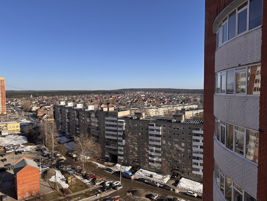 Продам однокомнатную (1-комн.) квартиру, Холмогорская ул, 4кБ, Пермь г