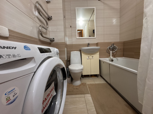 Продам однокомнатную (1-комн.) квартиру, Холмогорская ул, 4кБ, Пермь г