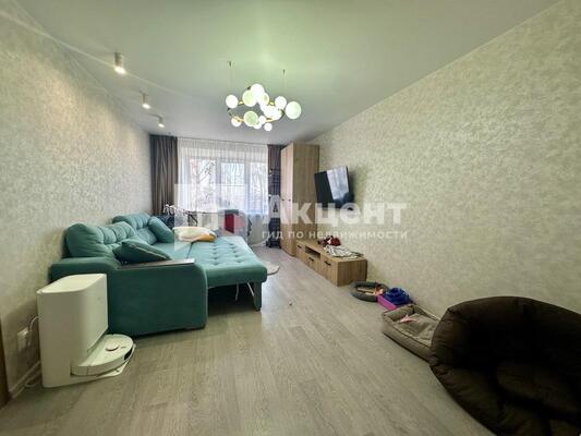 Продам трехкомнатную (3-комн.) квартиру, Бакинский проезд, 92, Иваново г