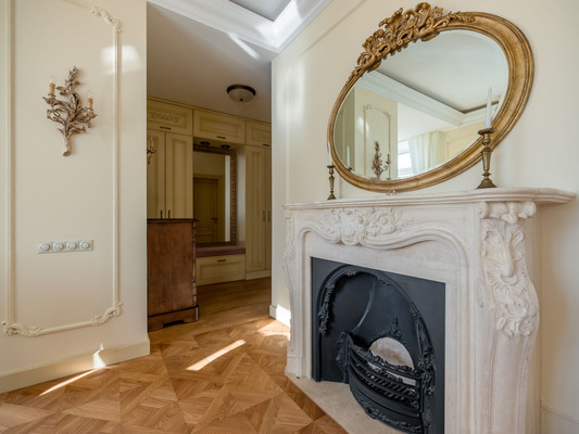 Сдам двухкомнатную (2-комн.) квартиру, Котельническая наб, 1/15кА, Москва г