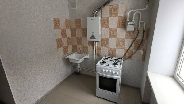 Продам двухкомнатную (2-комн.) квартиру, 1 мкр, 57, Кропоткин г