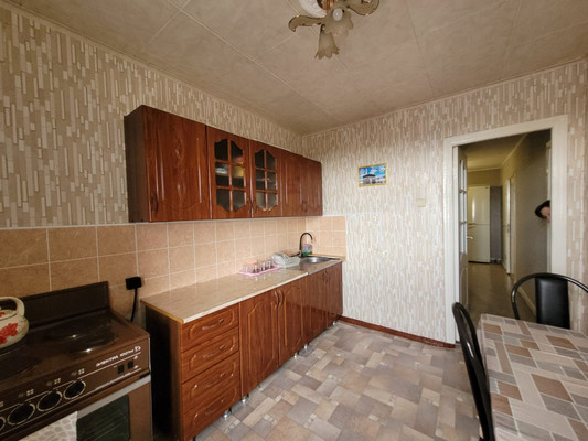 Продам двухкомнатную (2-комн.) квартиру, Т.Идарова ул, 166, Нальчик г