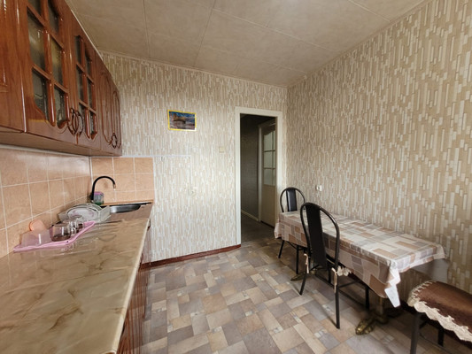 Продам двухкомнатную (2-комн.) квартиру, Т.Идарова ул, 166, Нальчик г