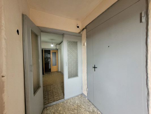 Продам двухкомнатную (2-комн.) квартиру, Т.Идарова ул, 166, Нальчик г