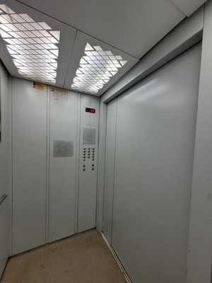 Продам двухкомнатную (2-комн.) квартиру, Т.Идарова ул, 166, Нальчик г