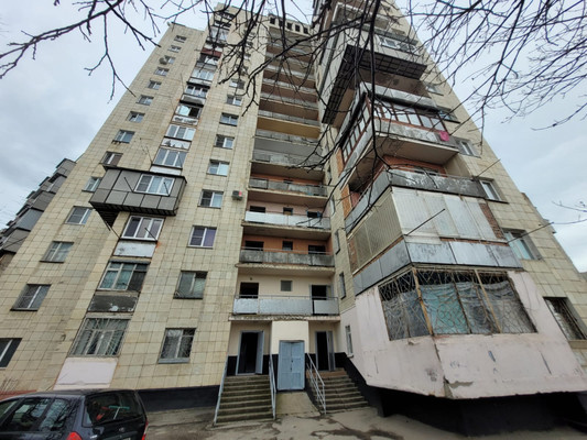 Продам двухкомнатную (2-комн.) квартиру, Т.Идарова ул, 166, Нальчик г
