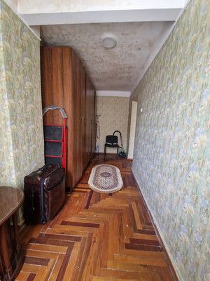 Продам трехкомнатную (3-комн.) квартиру, Пачева ул, 28, Нальчик г