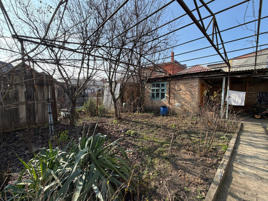 Продам участок 8 соток, ИЖС, Королева ул, 53, Нальчик г, 0 км от города