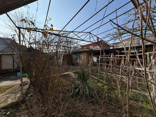 Продам участок 8 соток, ИЖС, Королева ул, 53, Нальчик г, 0 км от города