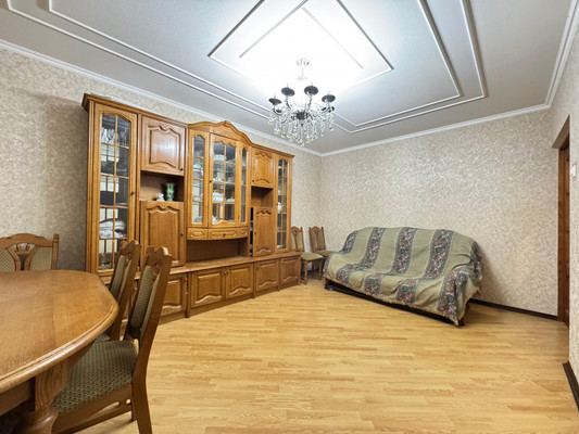 Продам двухкомнатную (2-комн.) квартиру, Московская ул, 6, Нальчик г