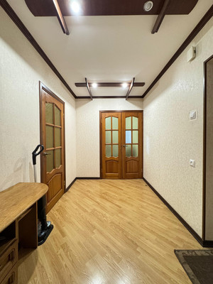 Продам двухкомнатную (2-комн.) квартиру, Московская ул, 6, Нальчик г