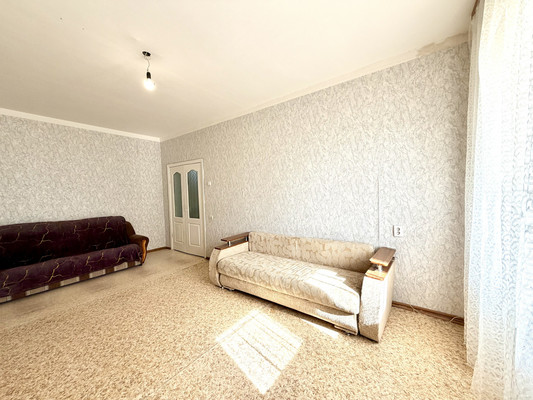 Продам однокомнатную (1-комн.) квартиру, Куликова ул, 81к3, Астрахань г