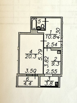 Продам однокомнатную (1-комн.) квартиру, Куликова ул, 81к3, Астрахань г