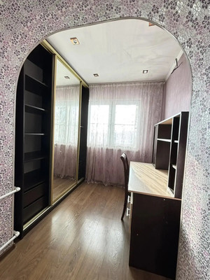 Продам трехкомнатную (3-комн.) квартиру, Силикатная ул, 26, Астрахань г