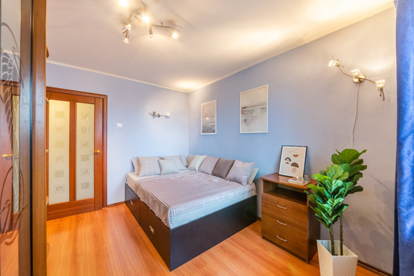 Продам двухкомнатную (2-комн.) квартиру, Непокорённых пр-кт, 16к1, Санкт-Петербург г