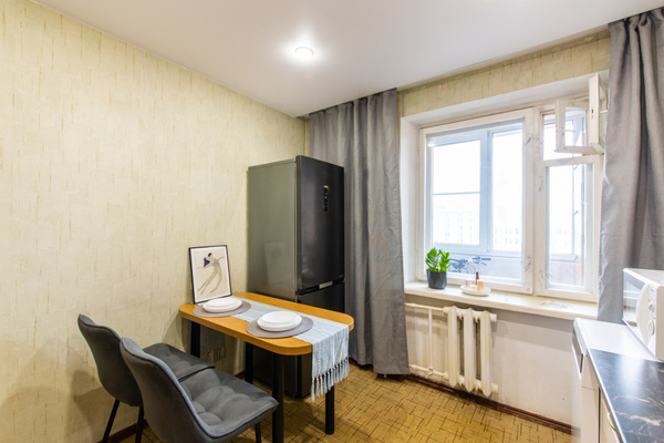 Продам двухкомнатную (2-комн.) квартиру, Непокорённых пр-кт, 16к1, Санкт-Петербург г