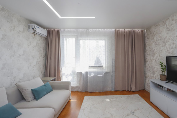 Продам двухкомнатную (2-комн.) квартиру, Шпачека ул, 10, Иркутск г