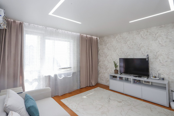 Продам двухкомнатную (2-комн.) квартиру, Шпачека ул, 10, Иркутск г