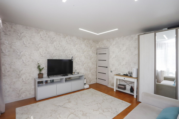 Продам двухкомнатную (2-комн.) квартиру, Шпачека ул, 10, Иркутск г