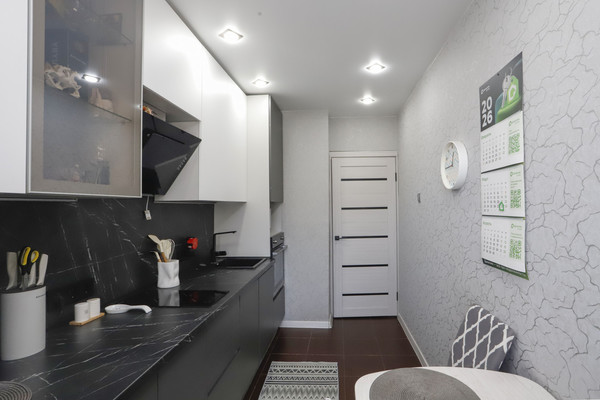 Продам двухкомнатную (2-комн.) квартиру, Шпачека ул, 10, Иркутск г