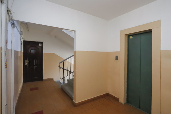 Продам двухкомнатную (2-комн.) квартиру, Шпачека ул, 10, Иркутск г