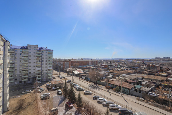 Продам двухкомнатную (2-комн.) квартиру, Шпачека ул, 10, Иркутск г