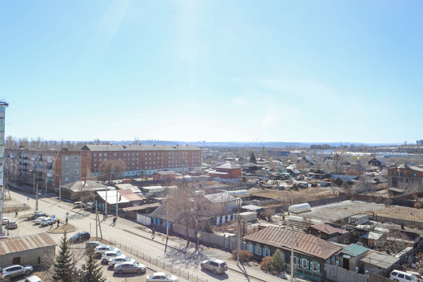 Продам двухкомнатную (2-комн.) квартиру, Шпачека ул, 10, Иркутск г