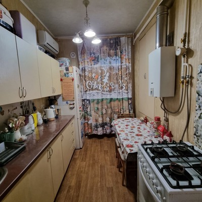 Продам двухкомнатную (2-комн.) квартиру, Лермонтовская ул, 85/55, Ростов-на-Дону г