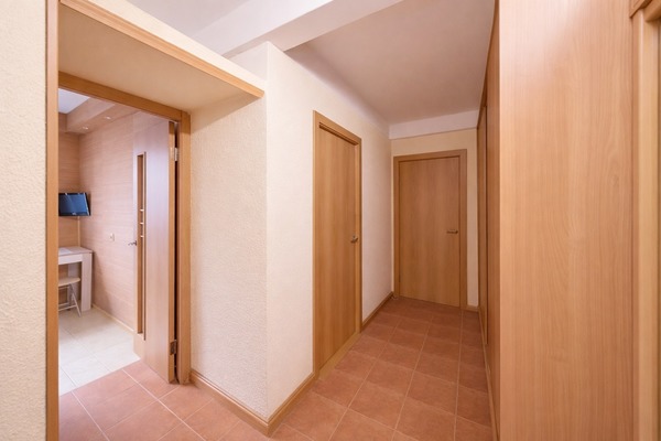 Продам трехкомнатную (3-комн.) квартиру, Сиреневый б-р, 22/26А, Санкт-Петербург г