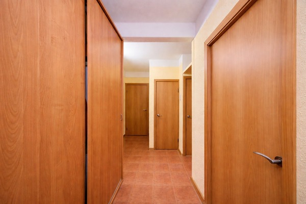 Продам трехкомнатную (3-комн.) квартиру, Сиреневый б-р, 22/26А, Санкт-Петербург г