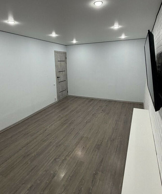 Продам двухкомнатную (2-комн.) квартиру, Строителей пр-кт, 11, Волгодонск г