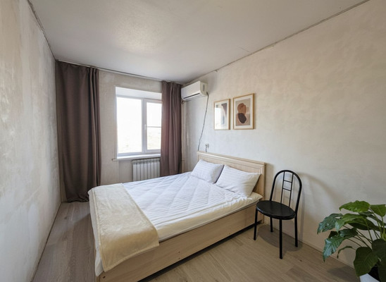 Продам двухкомнатную (2-комн.) квартиру, Профсоюзная ул, 87/29, Ростов-на-Дону г