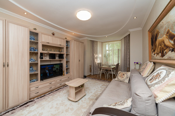 Продам двухкомнатную (2-комн.) квартиру, Садовый (Львовский мкр.) проезд, 8, Подольск г