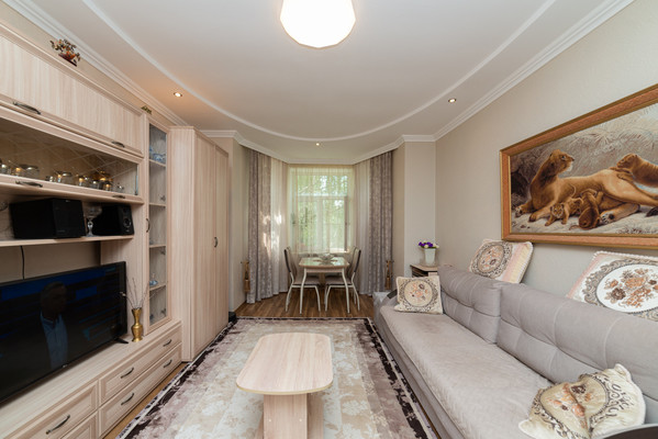 Продам двухкомнатную (2-комн.) квартиру, Садовый (Львовский мкр.) проезд, 8, Подольск г