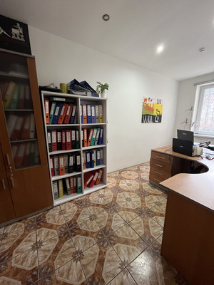 Сдам коммерческое помещение 81,9 м2, К.Маркса ул, 85, Калининград г